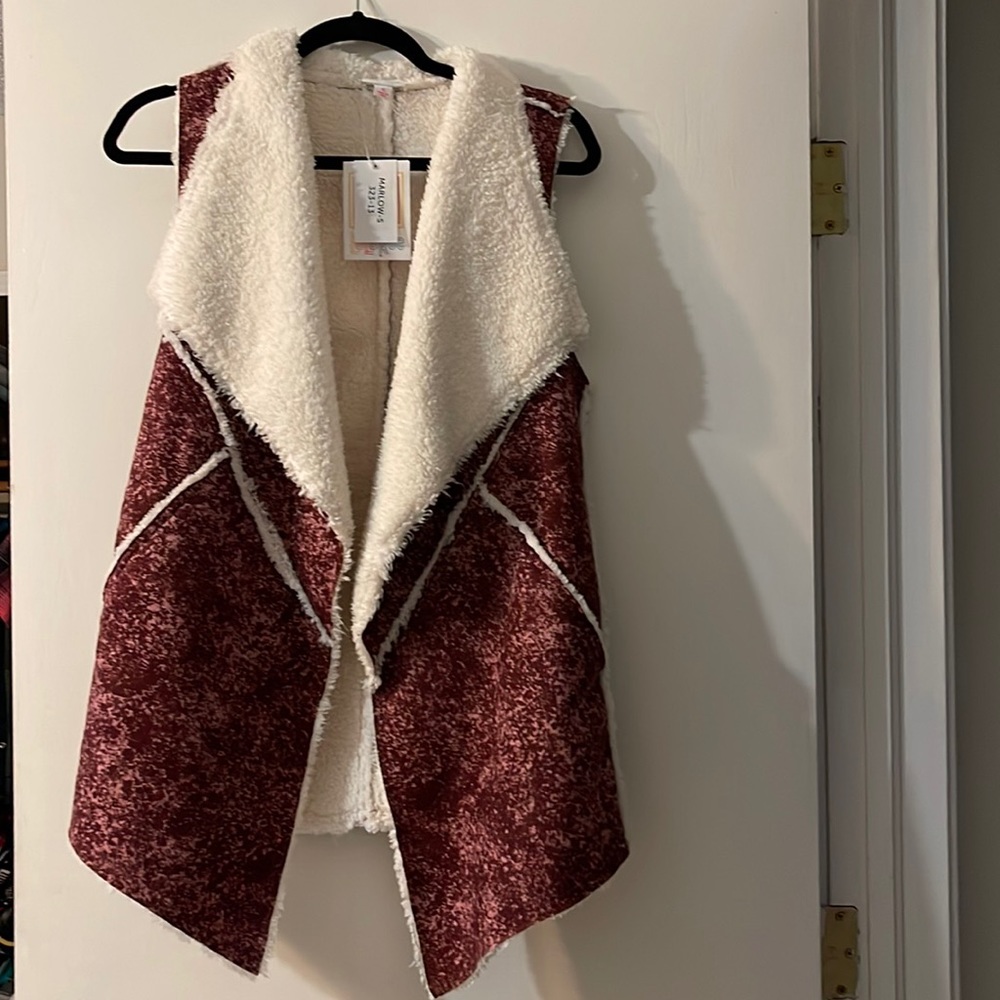 NEW - LulaRoe Marlow Faux Shearling Vest - S